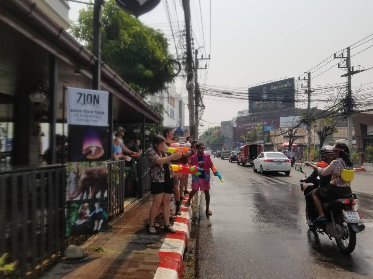 Zion Hostel Chiang Mai Eksteriør billede